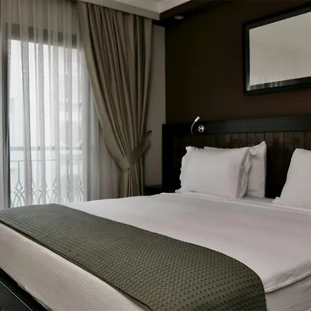 Hotel Goecek Random By Lookbookholiday