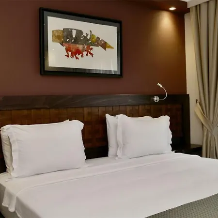Hotel Goecek Random By Lookbookholiday
